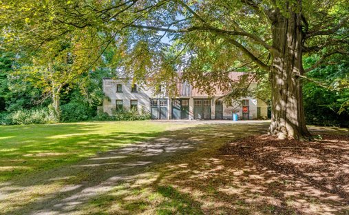 Villa à Hove, Région Flamande, Belgique 1