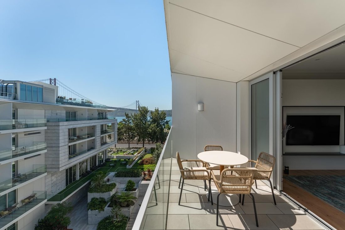 Apartment in Alcantara, Lisbon, Portugal 5 - 16660203