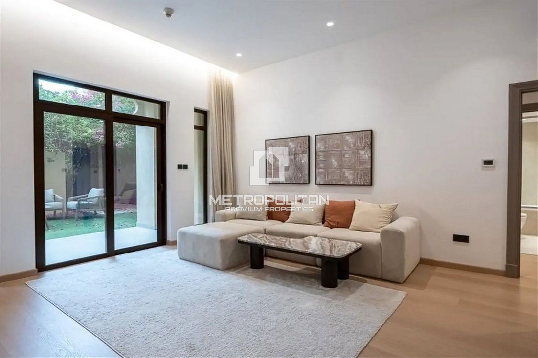Apartment in Downtown Dubai, Dubai, United Arab Emirates 4 - 16660392