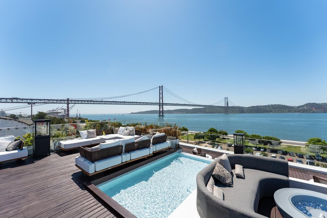 Apartment in Alcantara, Lisbon, Portugal 1 - 16660203