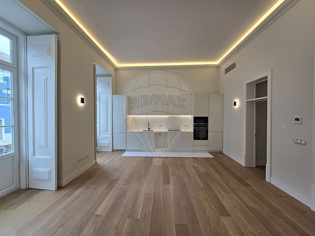 Apartment in Misericordia, Lisbon, Portugal 2 - 16660125