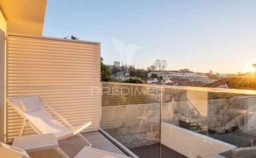 House in Santa Marinha e Sao Pedro da Afurada, Porto District, Portugal 1
