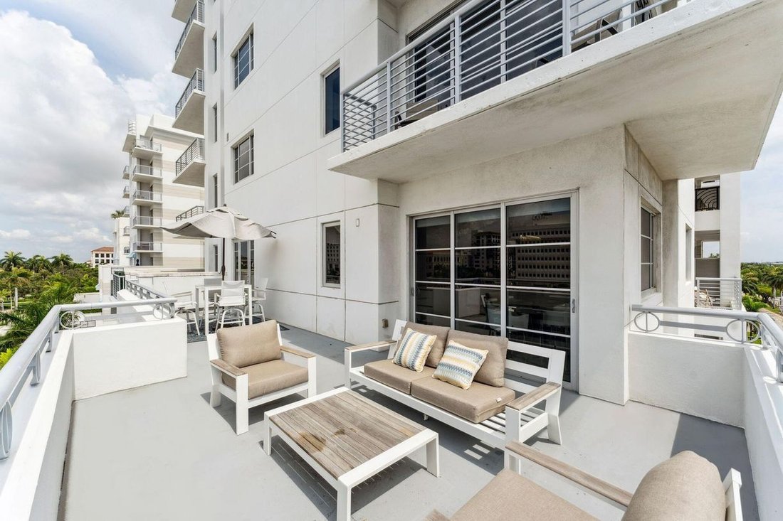Condo in Boca Raton, Florida, United States 3 - 16661026