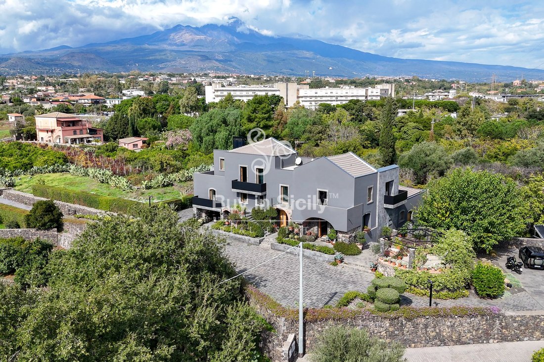Villa in Ospedale-Sciarelle-Aci Platani, Acireale, Sicily 3 - 16660877