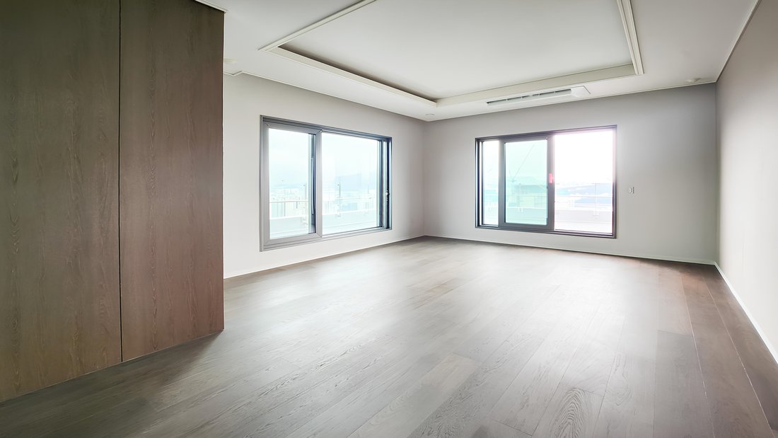 Apartment in Seoul, Seoul, South Korea 4 - 16661080