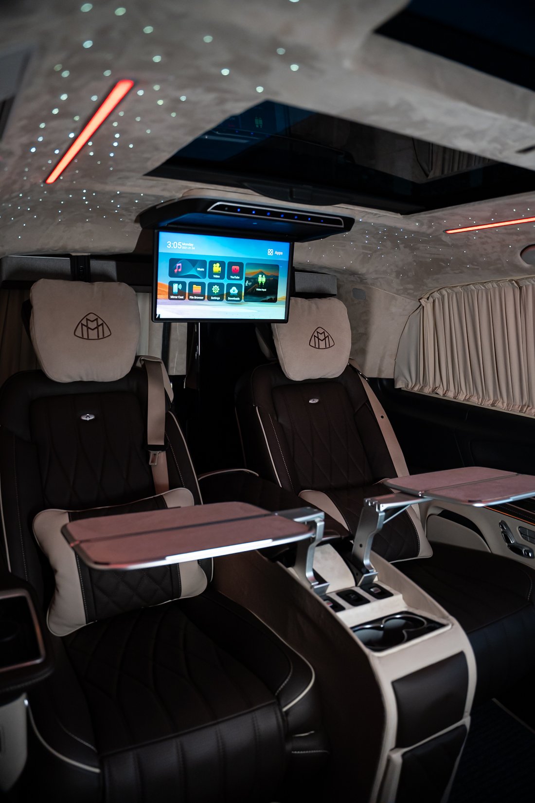 Limousine in Mount Laurel Township, New Jersey, United States 5 - 16662791