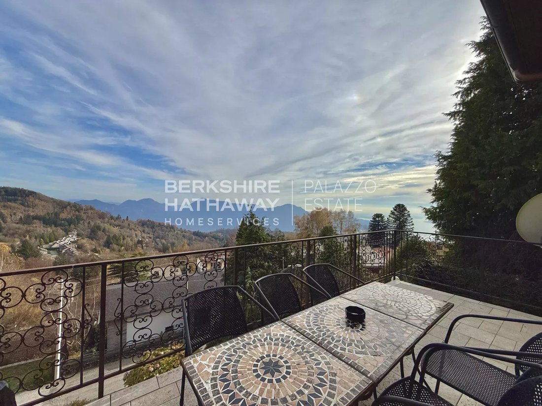 Villa in Verbania, Piedmont, Italy 1 - 16663580