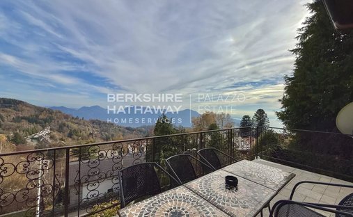 Villa a Verbania, Piemonte, Italia 1