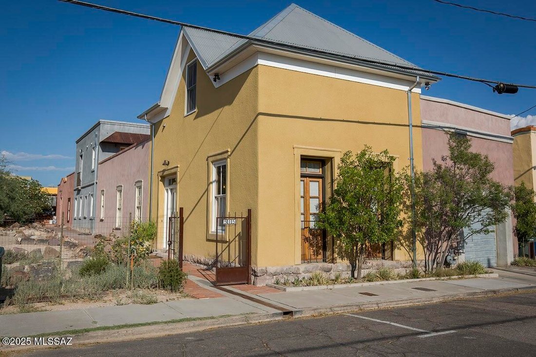 House in Tucson, Arizona, United States 2 - 16664761