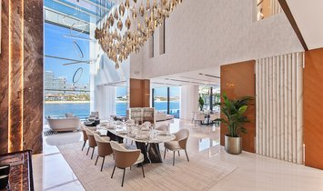 Villa in Dubai, Dubai, United Arab Emirates 1