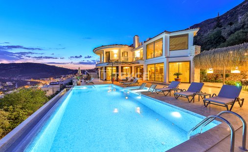 Villa in Kaş, Antalya, Türkei 1