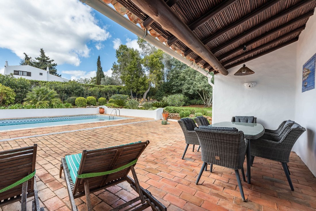 Villa in Mexilhoeira Grande, Algarve, Portugal 4 - 16661398