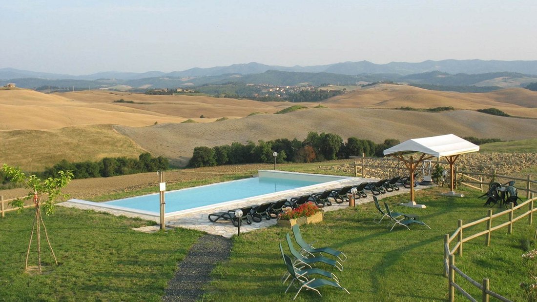 Country House in Volterra, Tuscany, Italy 2 - 16663077