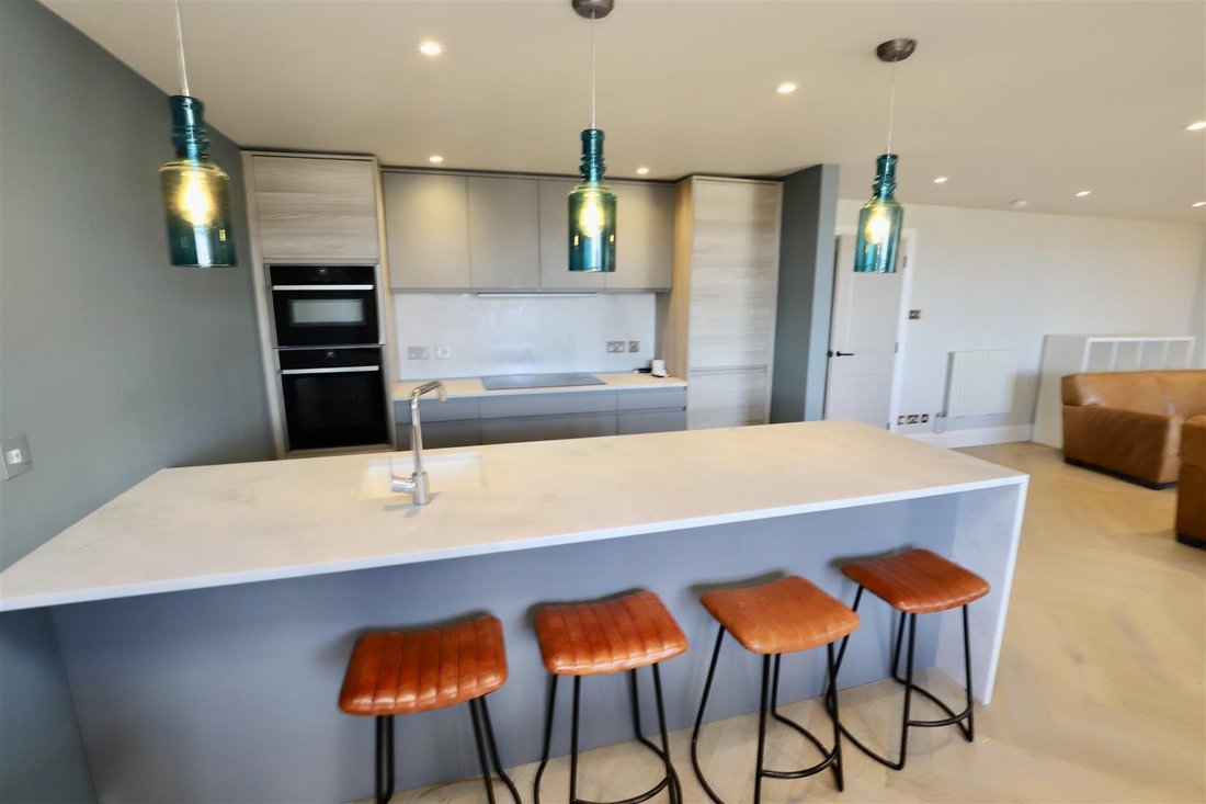 Apartment in Saint Helier, St Helier, Jersey 2 - 16663435