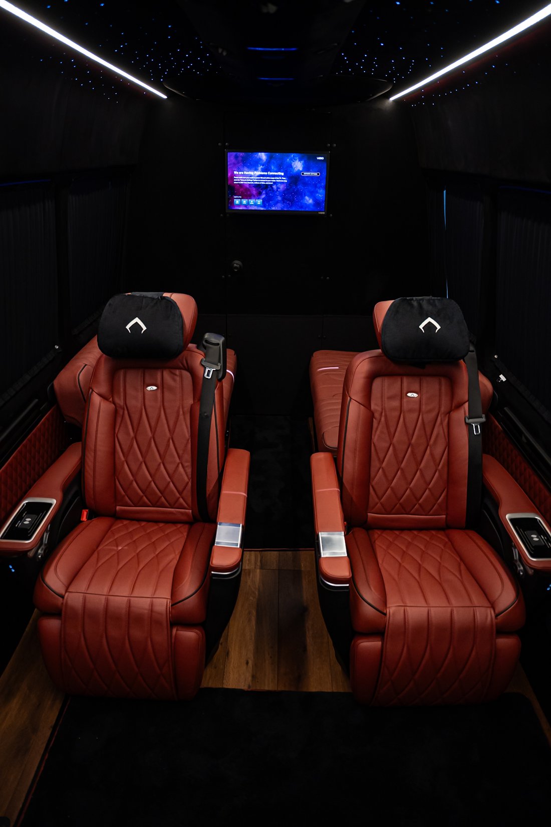 Limousine in Mount Laurel Township, New Jersey, United States 5 - 16662824