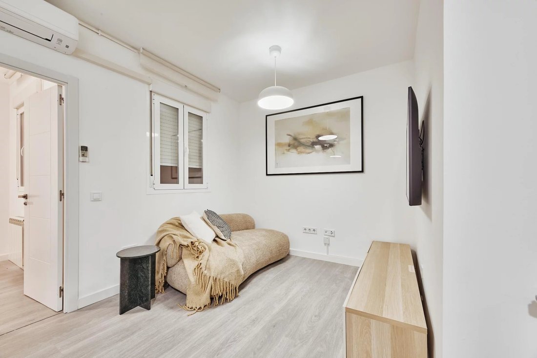 Apartment in Chamberi, Madrid, Spain 2 - 16467647