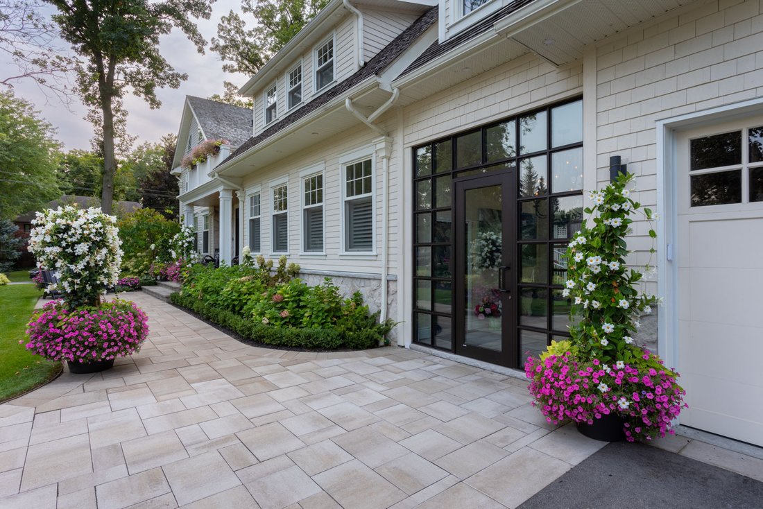 House in Burlington, Ontario, Canada 3 - 16662584