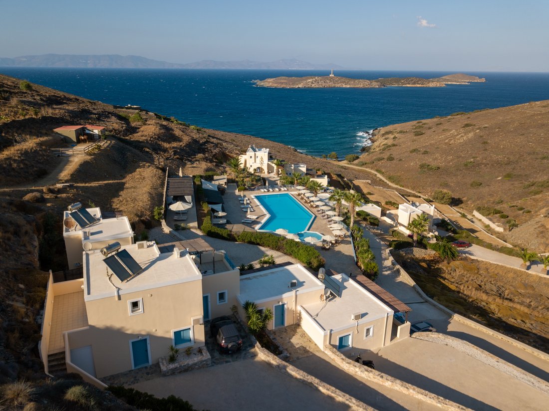 Estate in Syros, Aegean, Greece 2 - 16661269