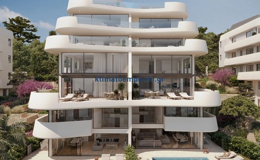 Apartment in Vouliagmeni, Attica, Greece 1