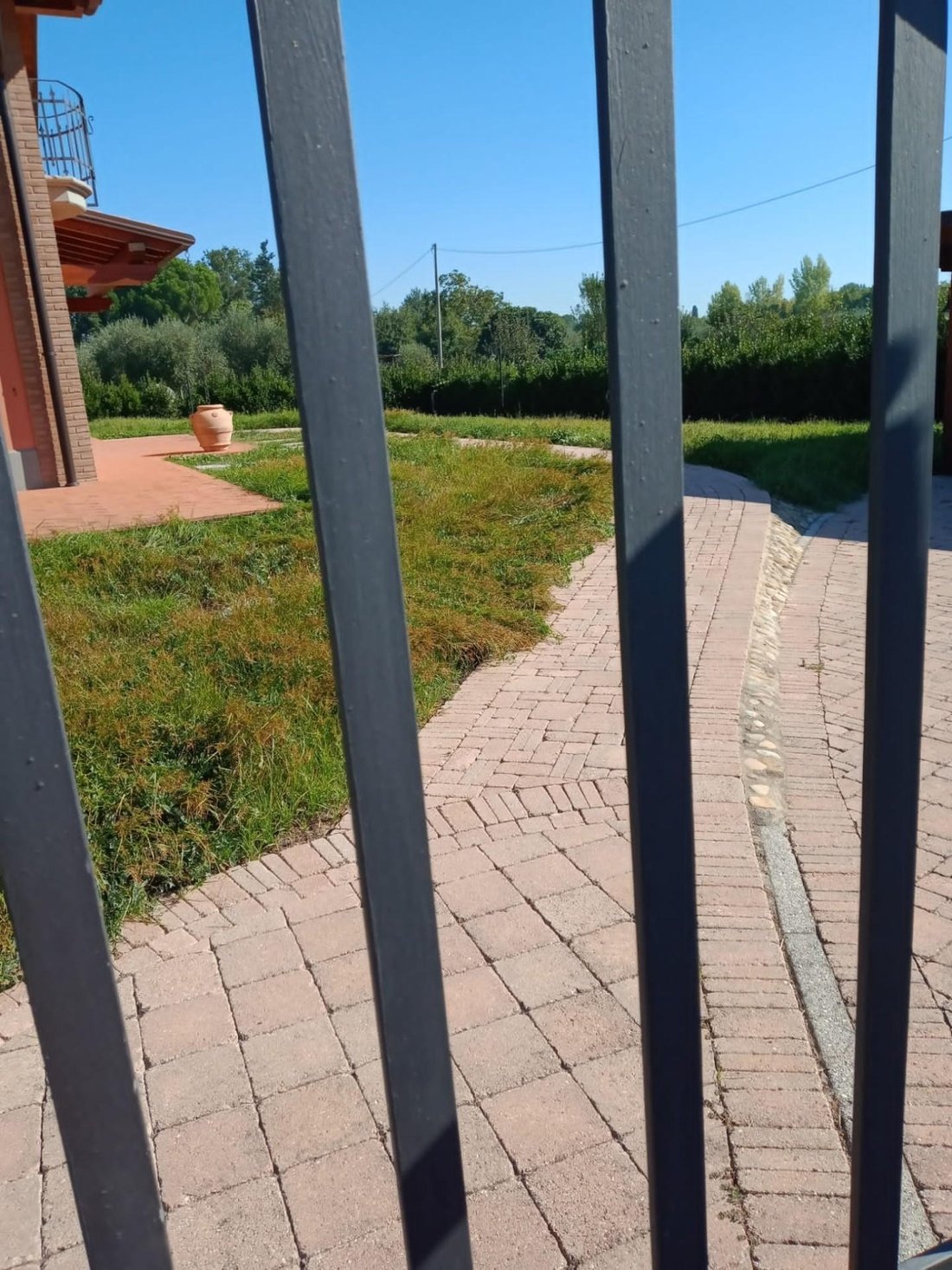 Villa in Historic Center, Empoli, Tuscany 2 - 16663136