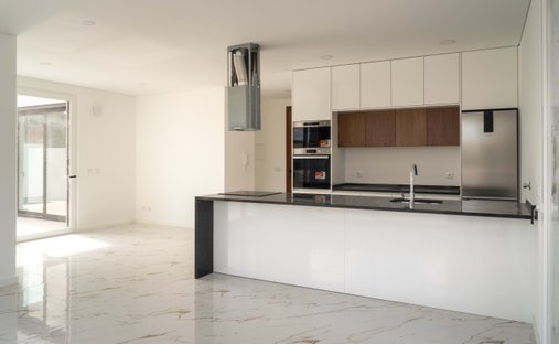 Villa in Tornada e Salir do Porto, Leiria, Portugal 1