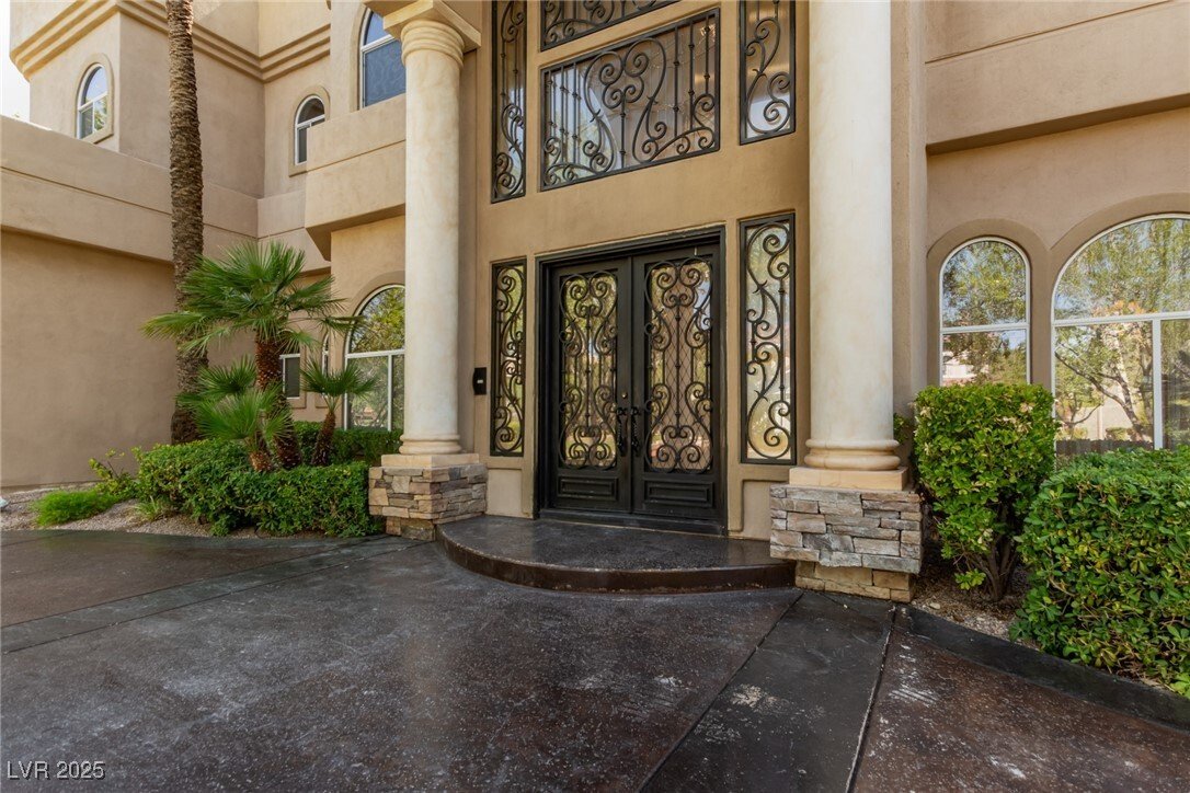 House in Las Vegas, Nevada, United States 2 - 16663802