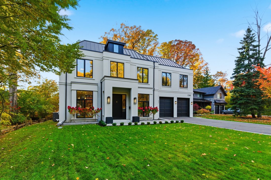 House in Mississauga, Ontario, Canada 2 - 16663047