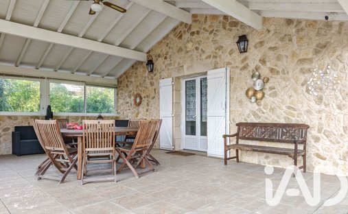 Castle for Sale in Marmande, Nouvelle-Aquitaine, France