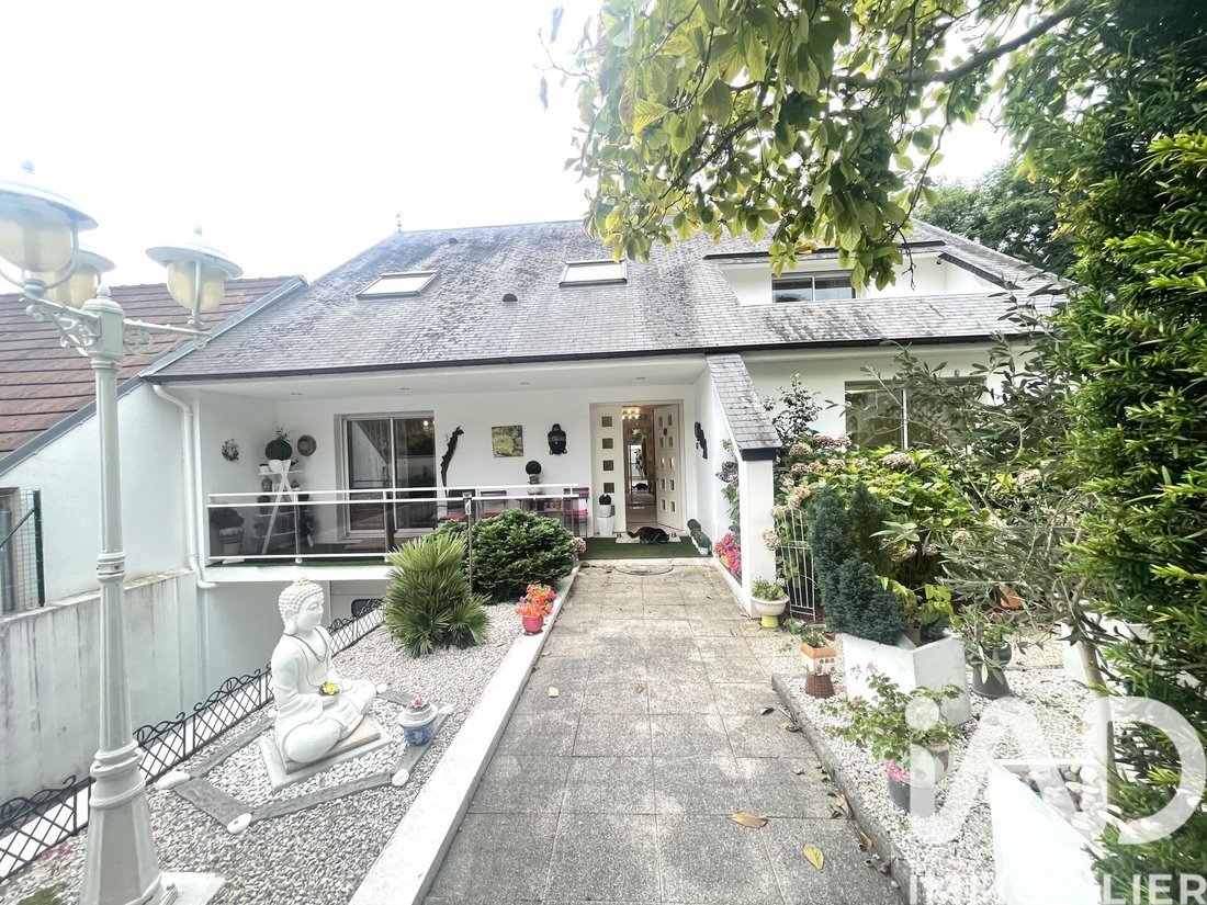 House in Ablon-sur-Seine, Ile-de-France, France 2 - 16662958