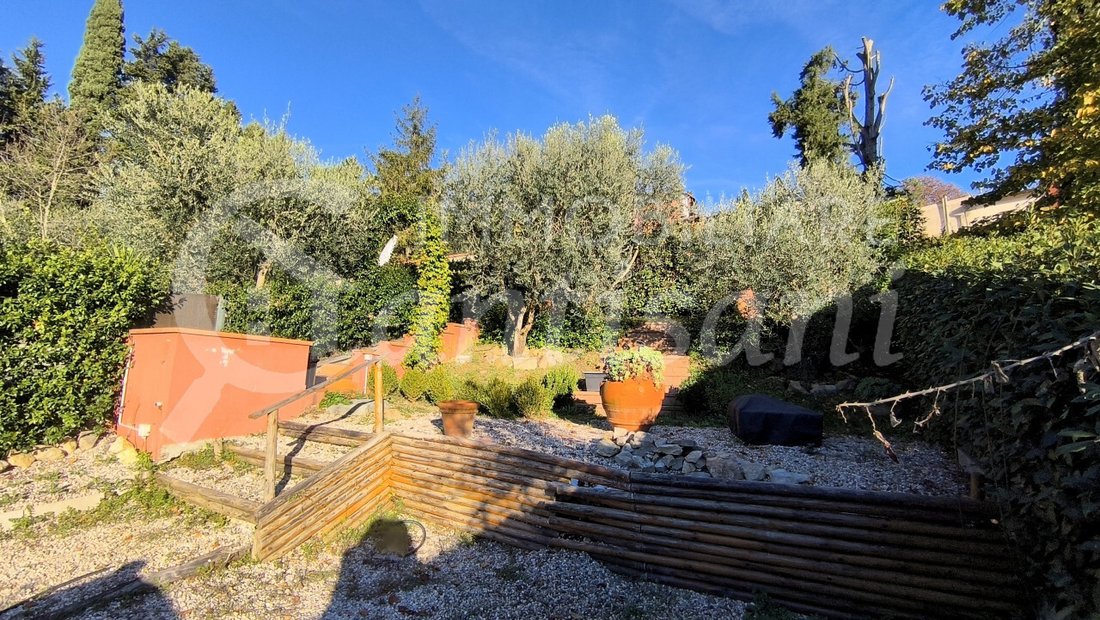 House in Fiesole, Tuscany, Italy 4 - 16665016