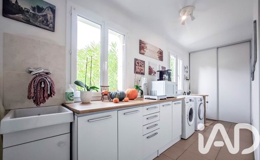 Castle for Sale in Marmande, Nouvelle-Aquitaine, France