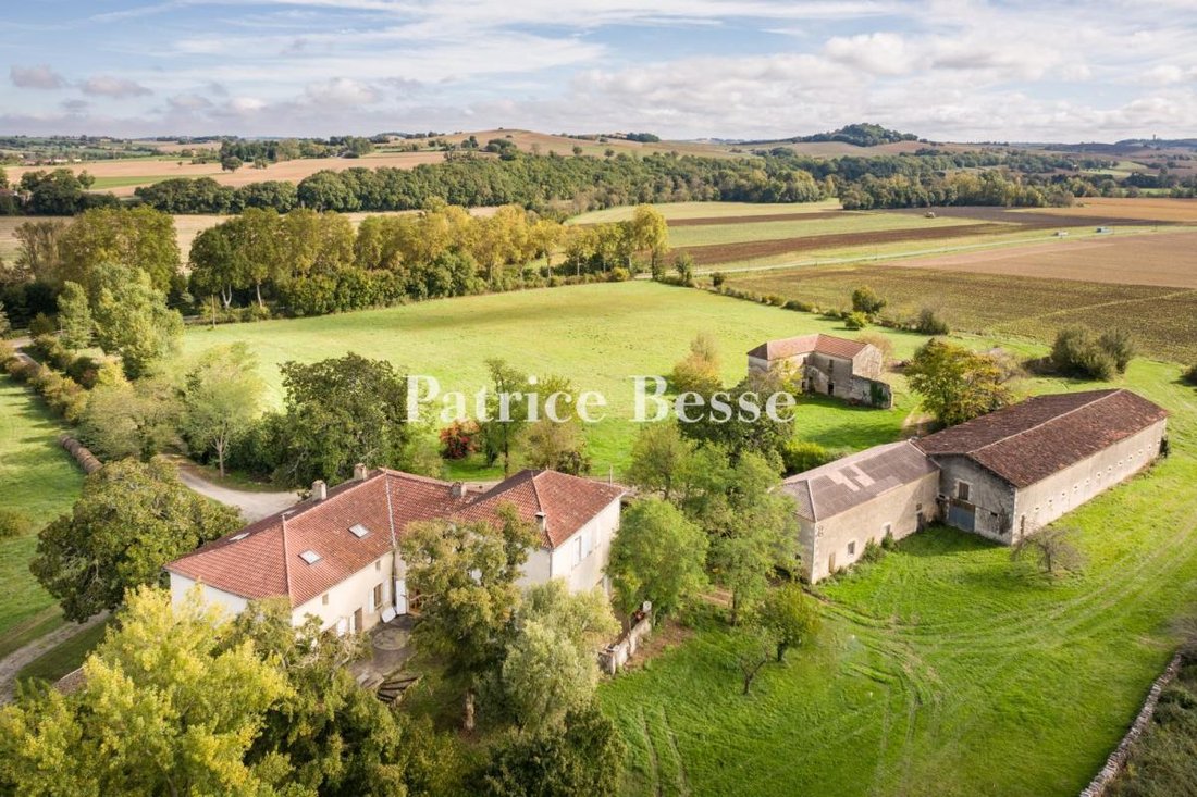 House in Valence-sur-Baïse, Occitania, France 1 - 14948740