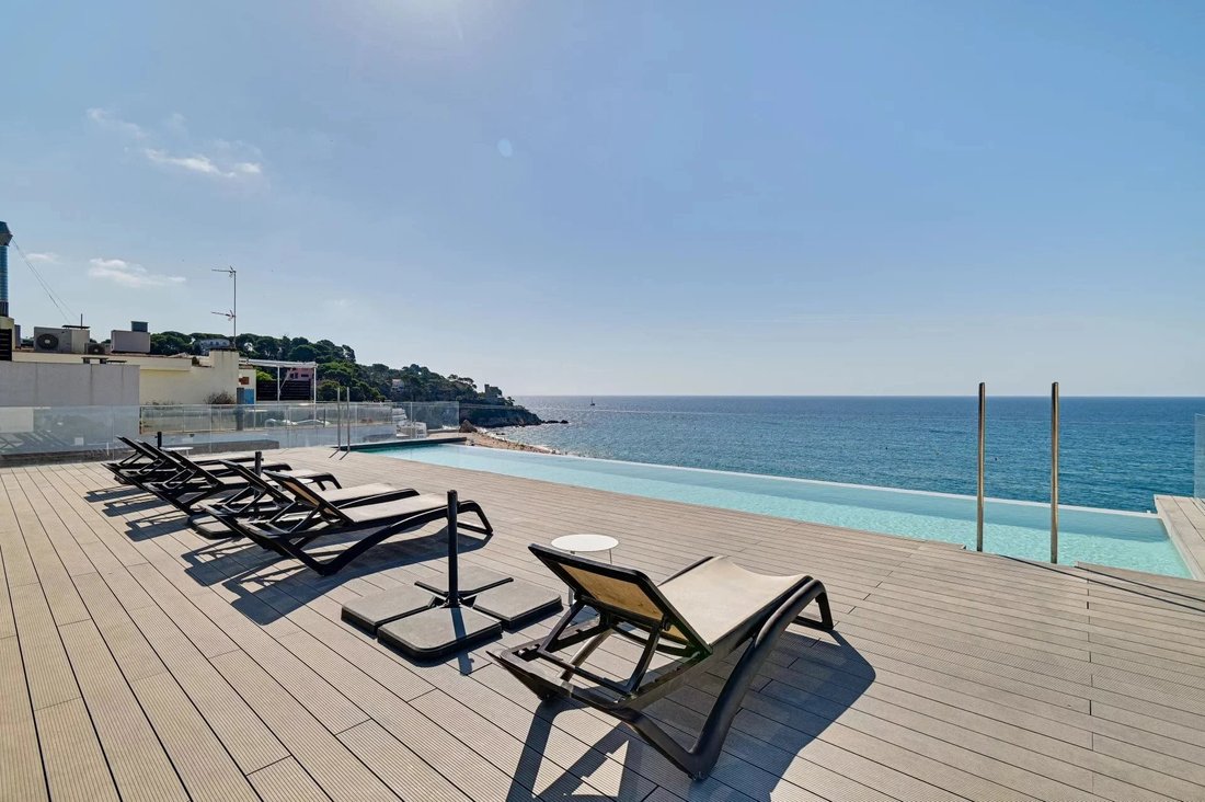 Apartment in Lloret de Mar, Catalonia, Spain 5 - 16663763