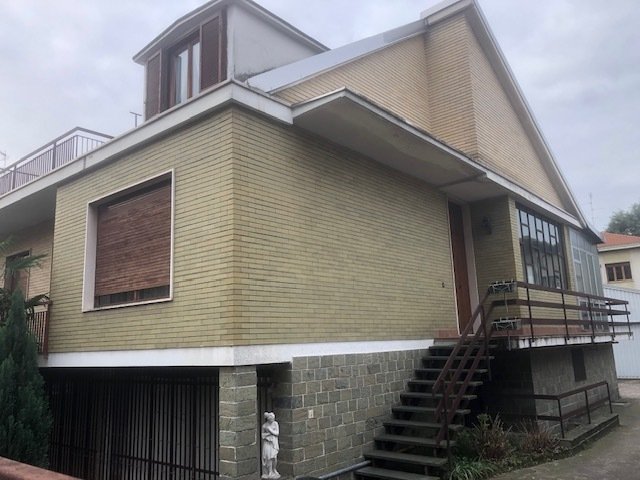 House in Paderno Dugnano, Lombardy, Italy 4 - 16665020