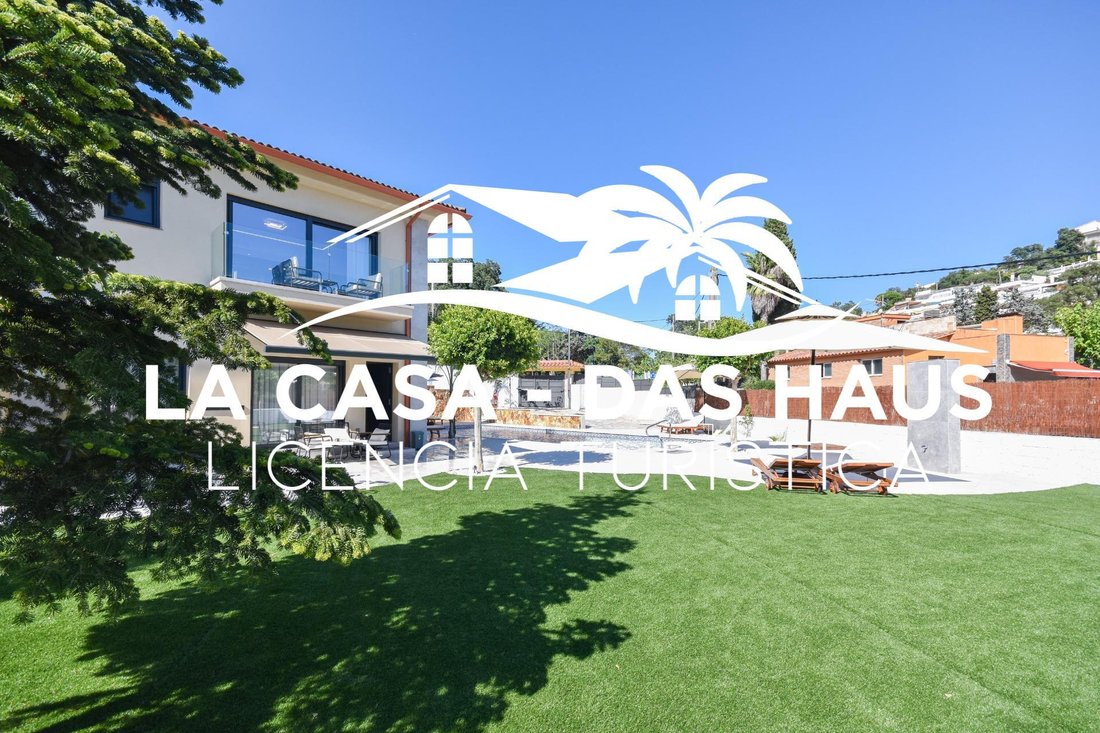 House in Lloret de Mar, Catalonia, Spain 3 - 16627344