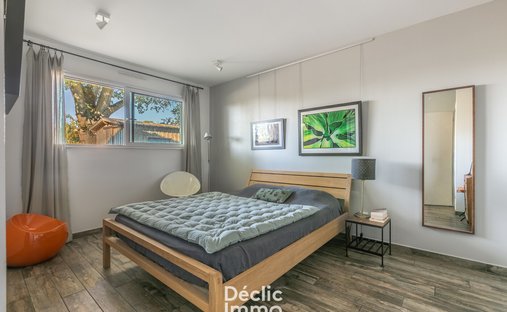 Castle for Sale in Bouliac, Nouvelle-Aquitaine, France