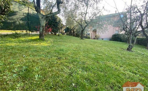 Castle for Sale in Montespertoli, Tuscany, Italy