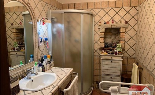 Castle for Sale in Montespertoli, Tuscany, Italy