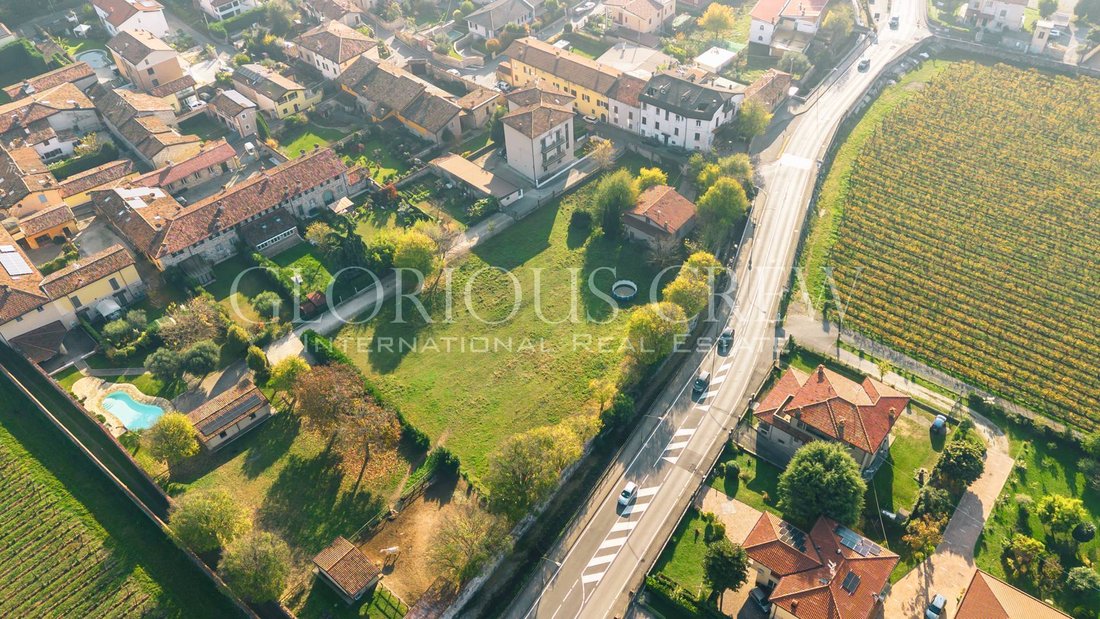 Land in Gussago, Lombardy, Italy 2 - 16664591