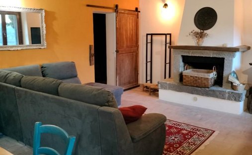 Castle for Sale in Castiglione d'Orcia, Tuscany, Italy