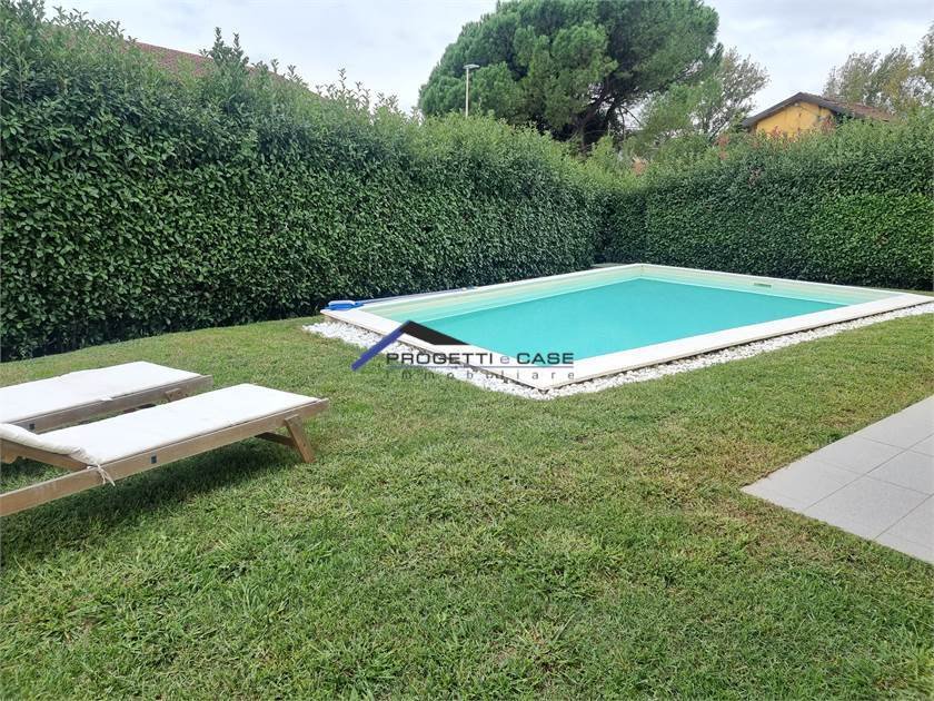 Villa in Center, Sarzana, Liguria 2 - 16661408
