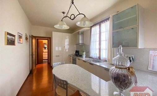 Castle for Sale in Montespertoli, Tuscany, Italy