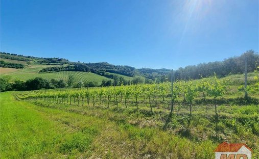 Castle for Sale in Montespertoli, Tuscany, Italy