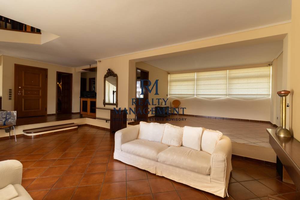House in Argyroupoli, Attica, Greece 1 - 16661622