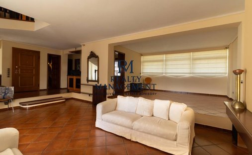 House in Argyroupoli, Attica, Greece 1