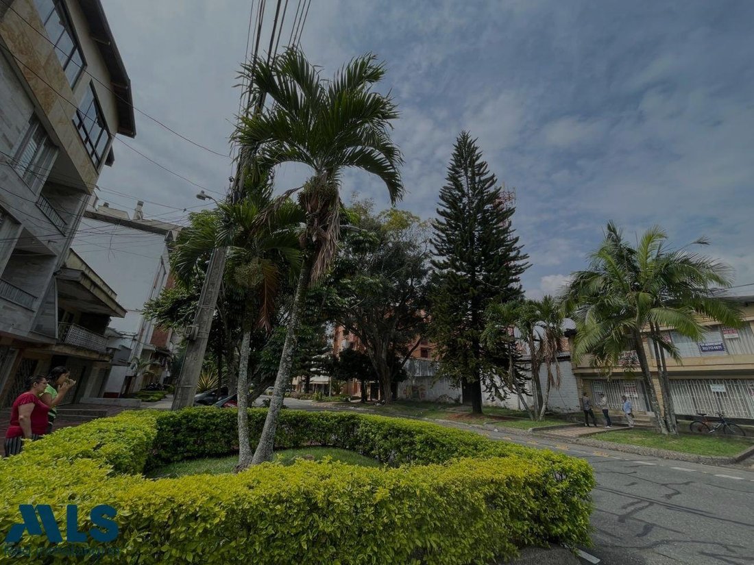 Land in Medellín, Antioquia, Colombia 4 - 16661830