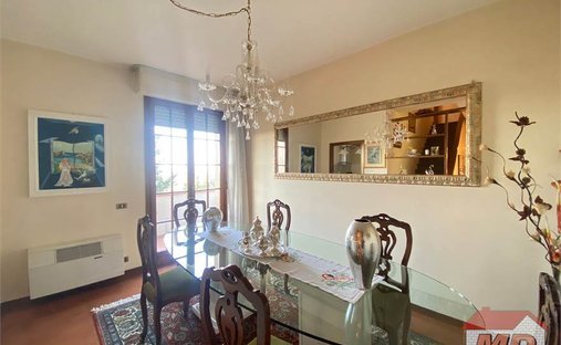 Castle for Sale in Montespertoli, Tuscany, Italy