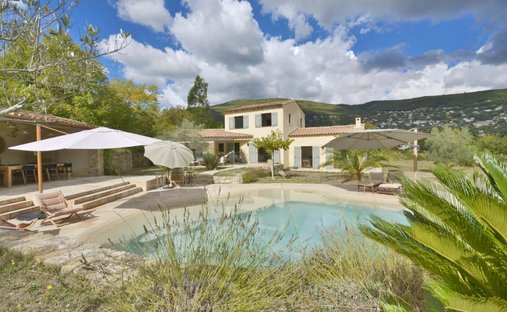 Villa in Valbonne, Provence-Alpes-Côte d'Azur, France 1