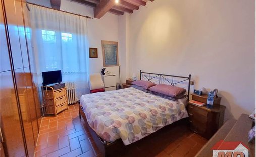 Castle for Sale in Montespertoli, Tuscany, Italy