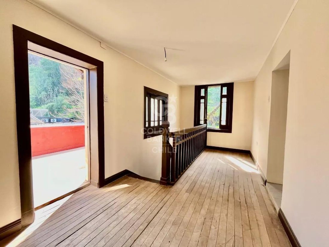 House in Providencia, Santiago Metropolitan Region, Chile 2 - 16661291
